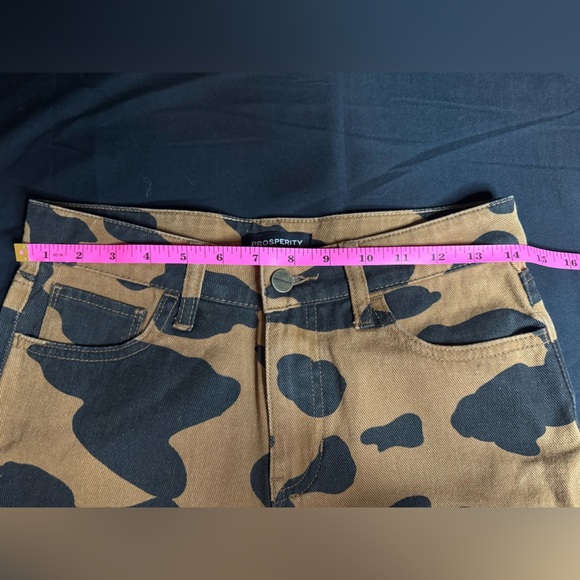 Urban Outfitters Women's Cow print Shorts - Black and Tan - Picture 4 of 6